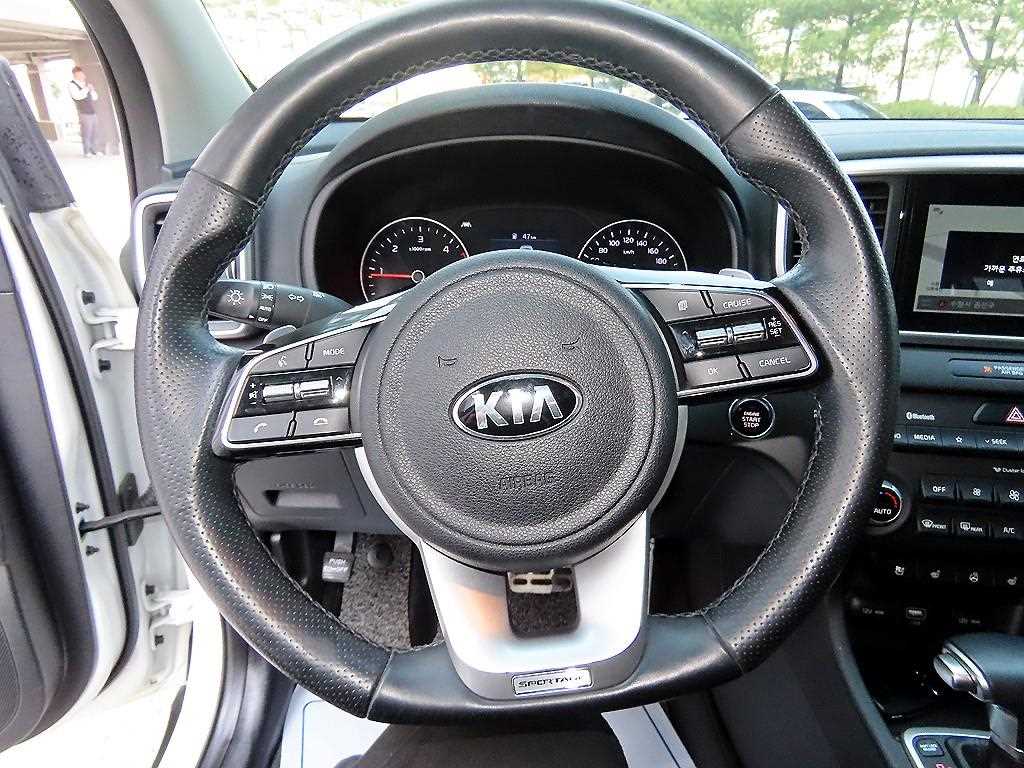 KIA Sportage - Vista 8