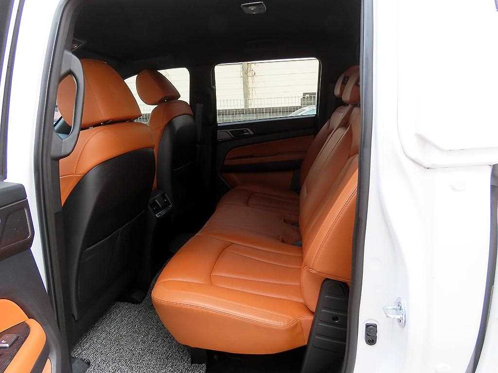 Ssangyong Rexton - Vista 6