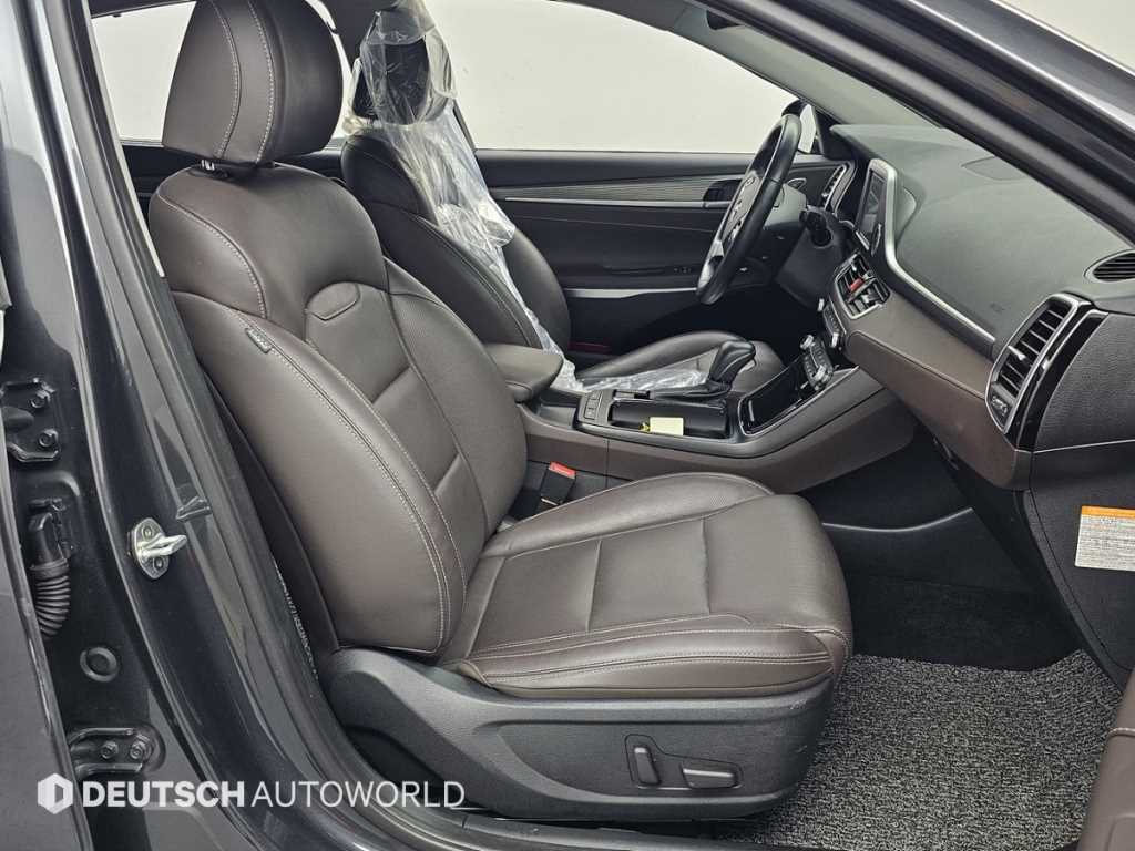 HYUNDAI Grandeur - Vista 10