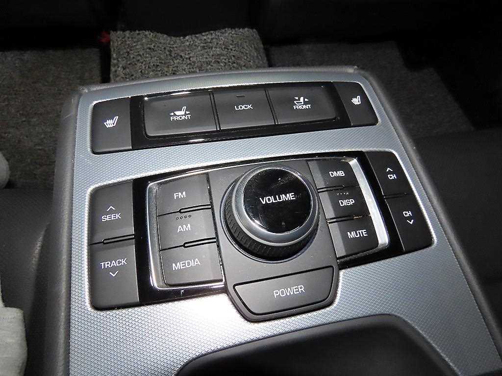 Genesis G80 2019 Negro - Importación desde Corea - HF Imports Iquique - Foto 15