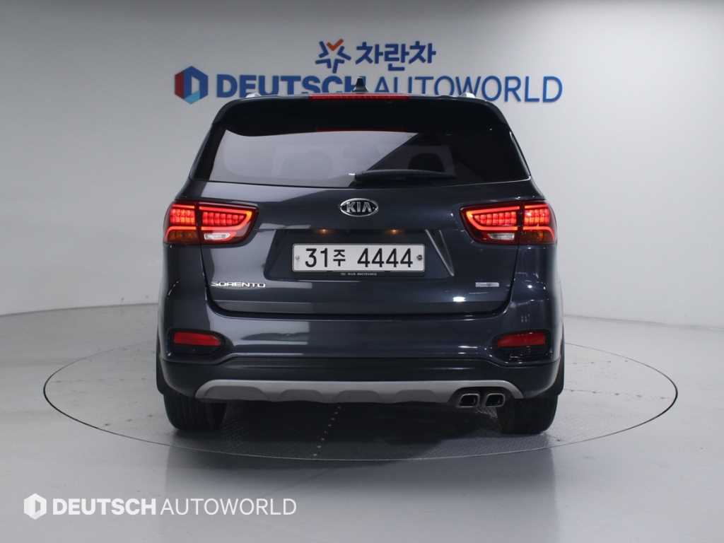 KIA Sorento - Vista 4