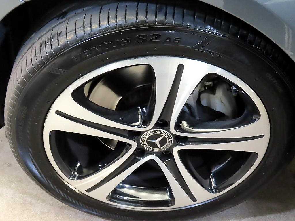 Mercedes Benz E class 2018 Gris - Importación desde Corea - HF Imports Iquique - Foto 20