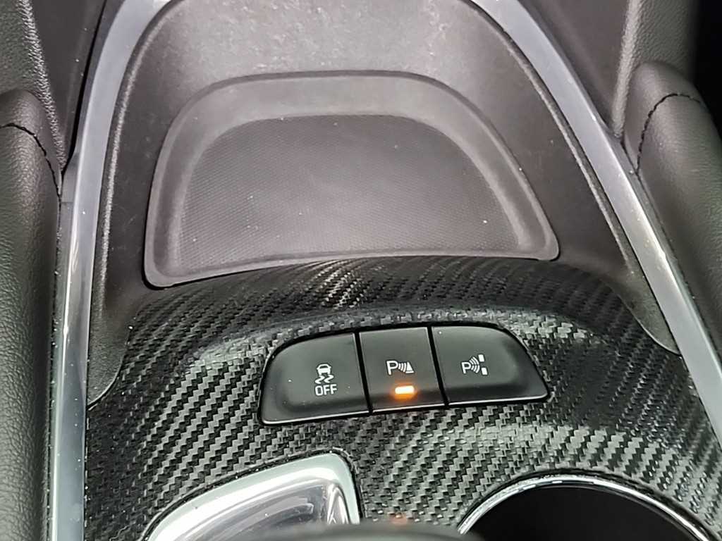 Chevrolet Malibu 2019 Negro - Importación desde Corea - HF Imports Iquique - Foto 17