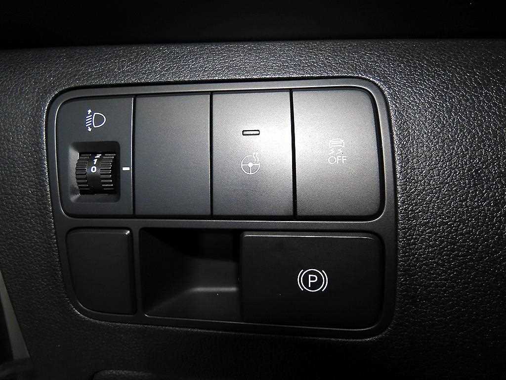 HYUNDAI Staria 2022 Blanco - Importación desde Corea - HF Imports Iquique - Foto 13