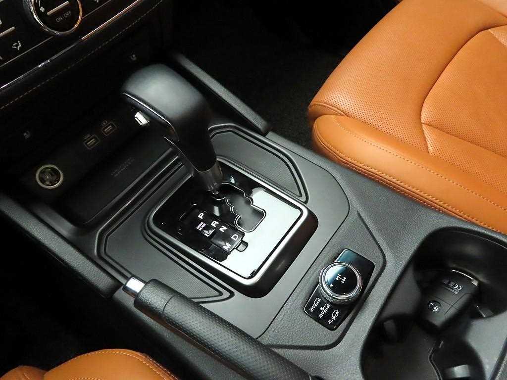 Ssangyong Rexton - Vista 11