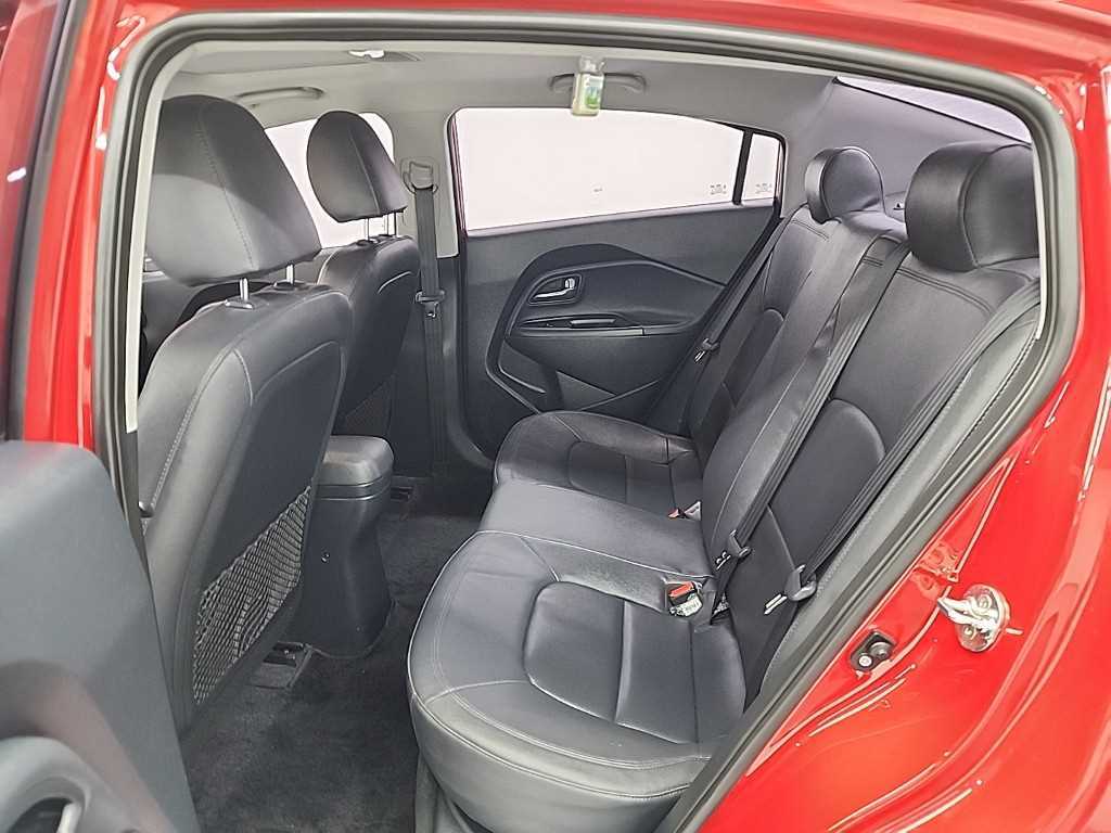 KIA Pride - Vista 12