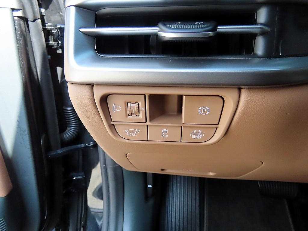 HYUNDAI Grandeur - Vista 11