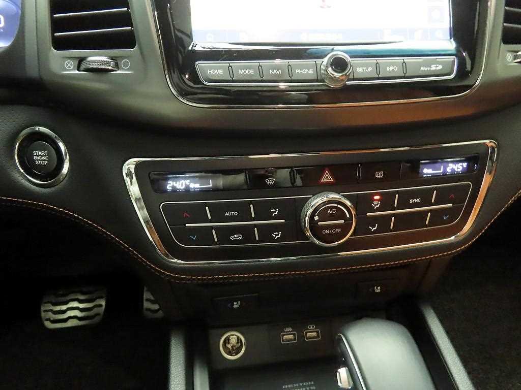 Ssangyong Rexton - Vista 10