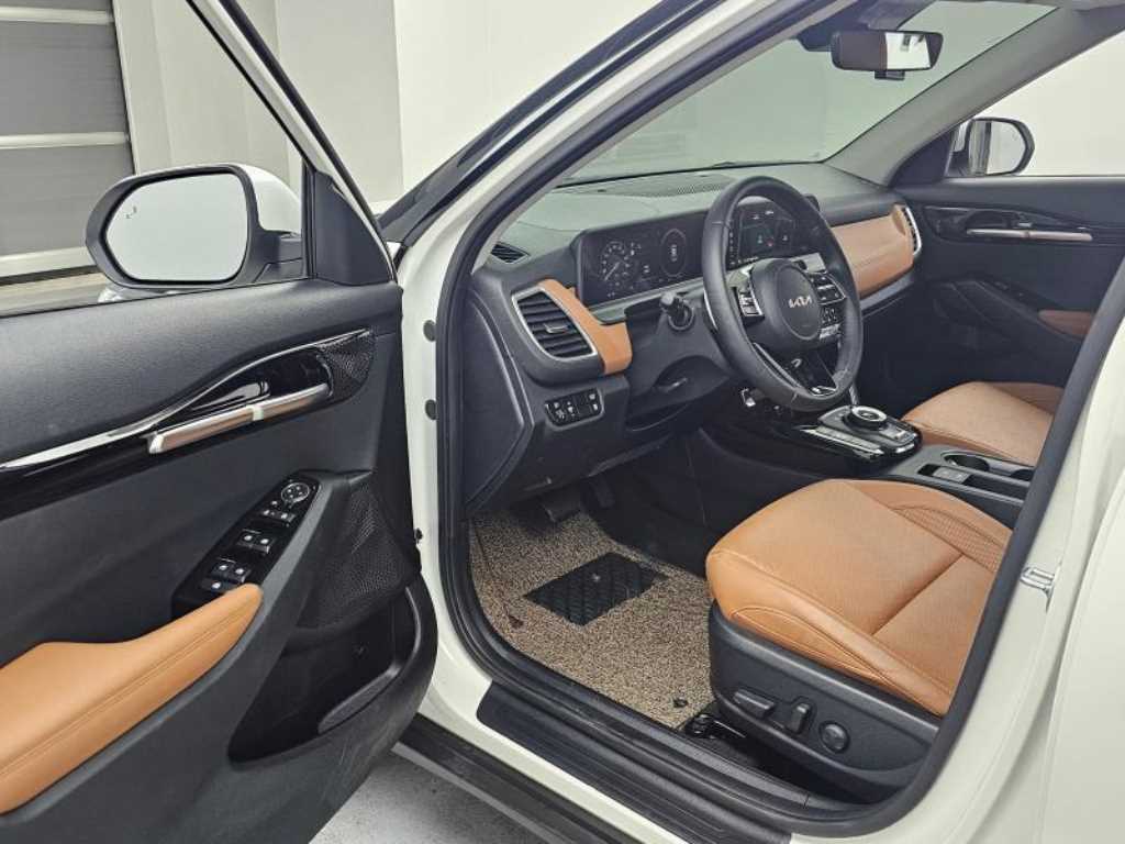 KIA Seltos - Vista 11