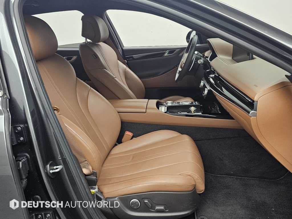 Genesis G80 - Vista 10