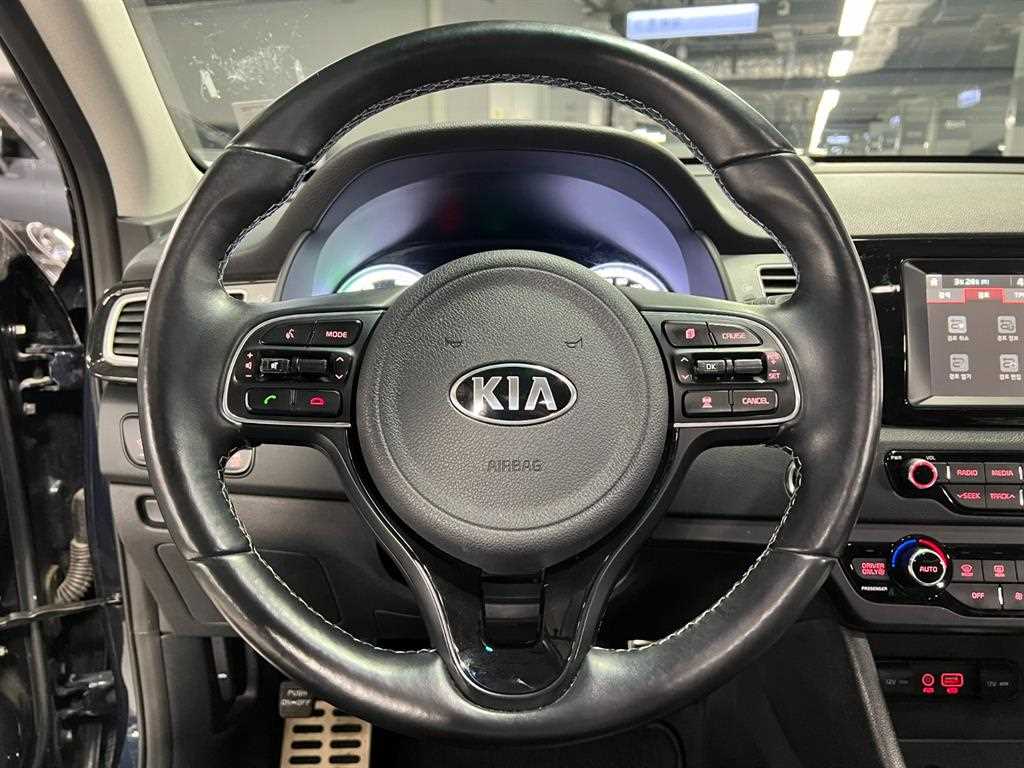 KIA Niro 2018 Azul - Importación desde Corea - HF Imports Iquique - Foto 14