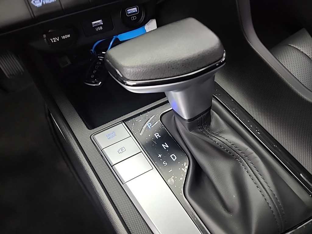 HYUNDAI Avante - Vista 8