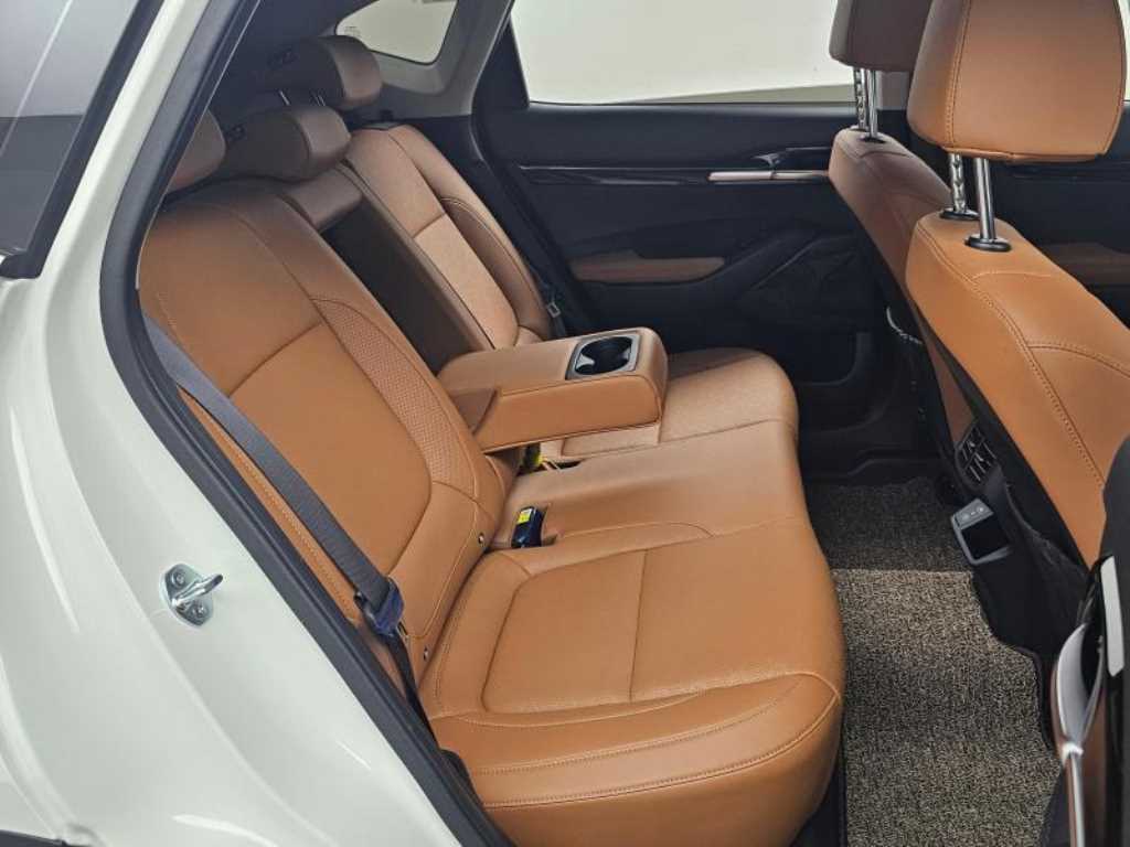 KIA Seltos - Vista 12