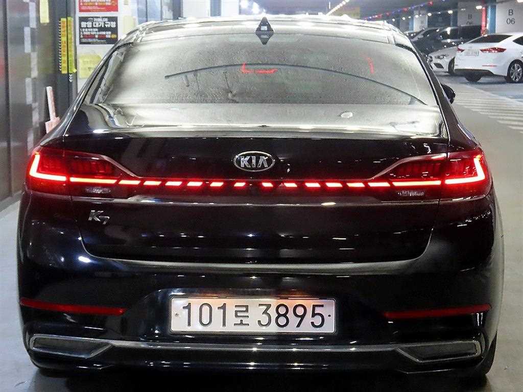 KIA K7 - Vista 5
