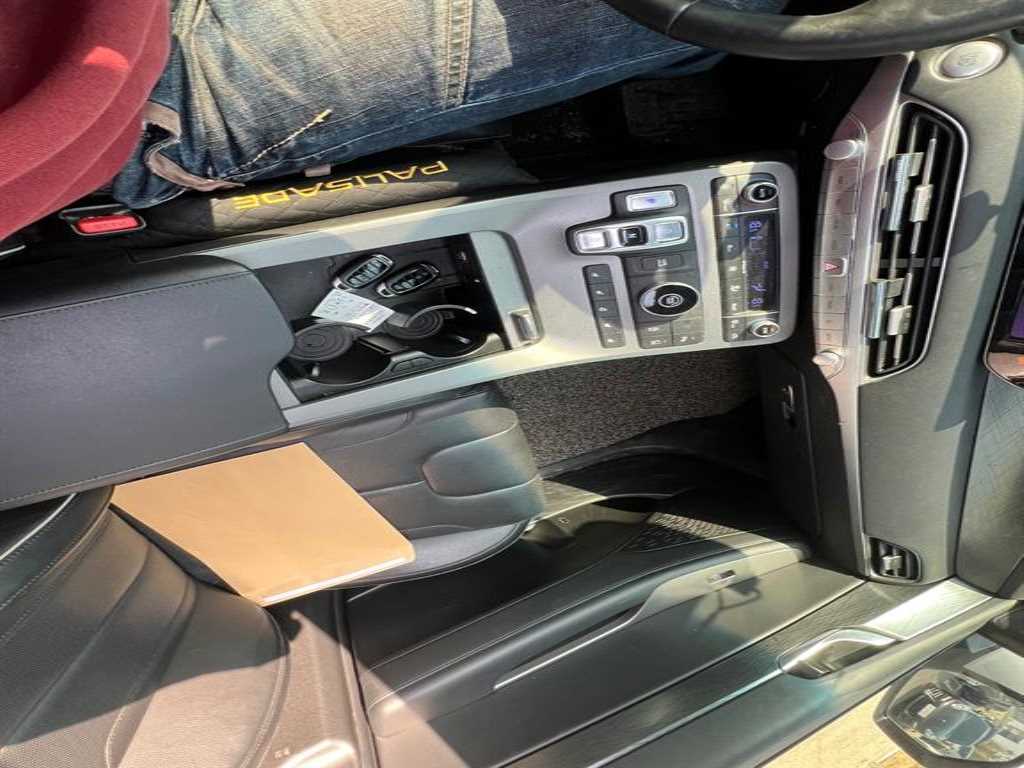 HYUNDAI Palisade - Vista 11