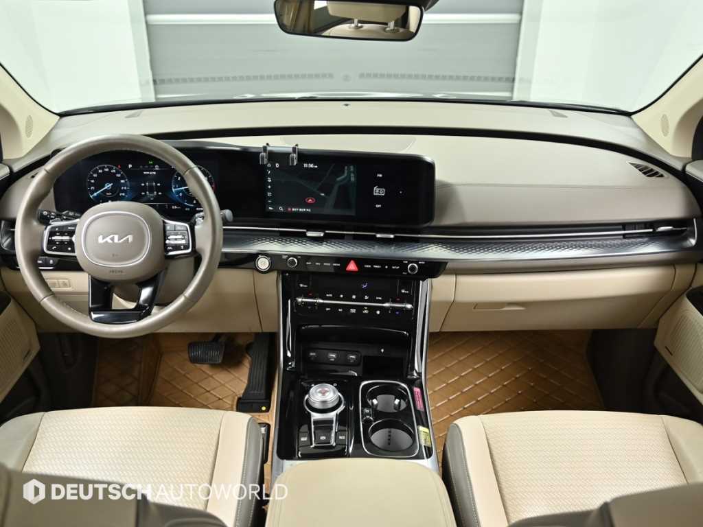 KIA Carnival - Vista 7