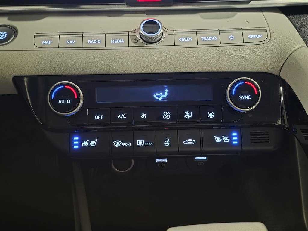 HYUNDAI Avante - Vista 12