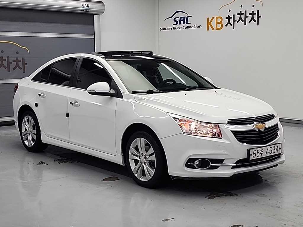 Chevrolet Cruise - Vista 4