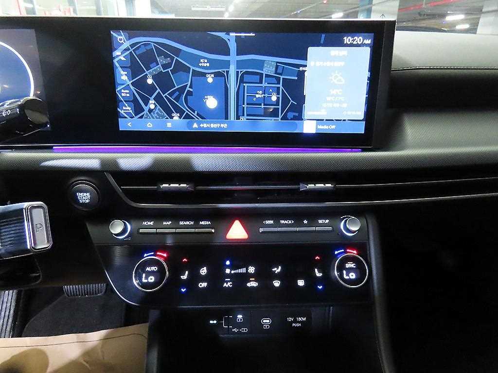 HYUNDAI Sonata - Vista 11