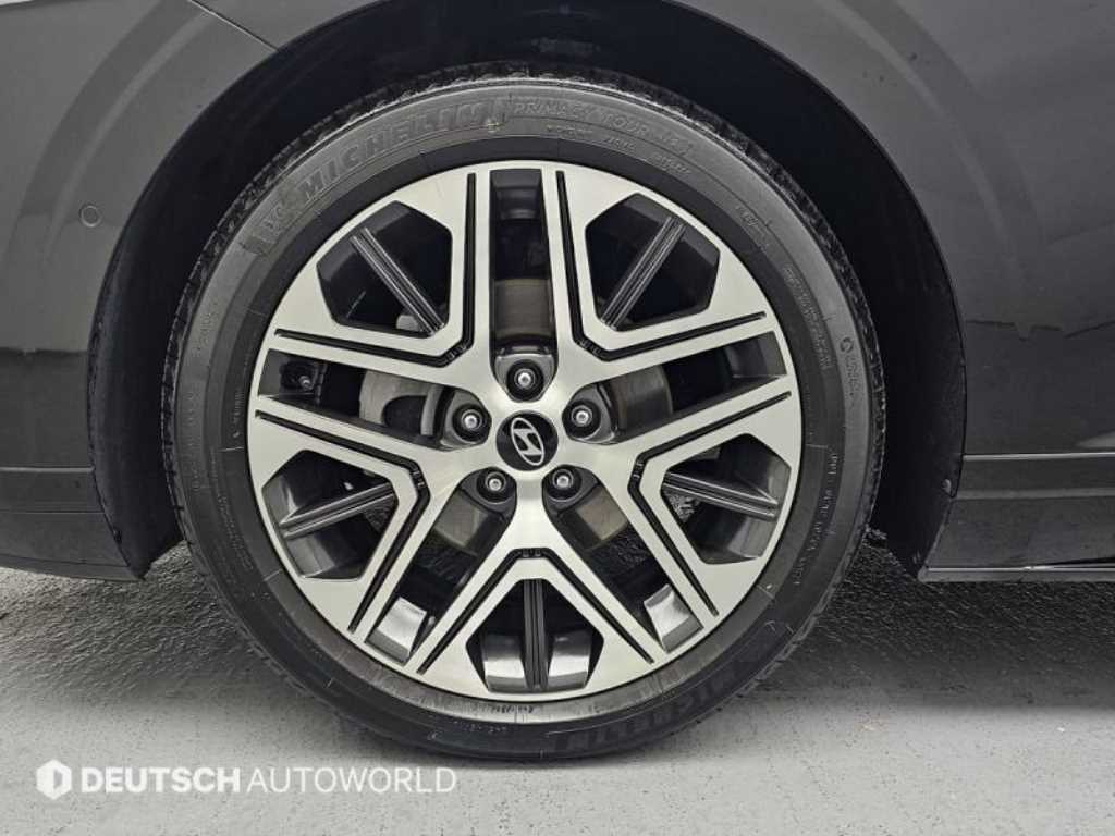 HYUNDAI Grandeur - Vista 5