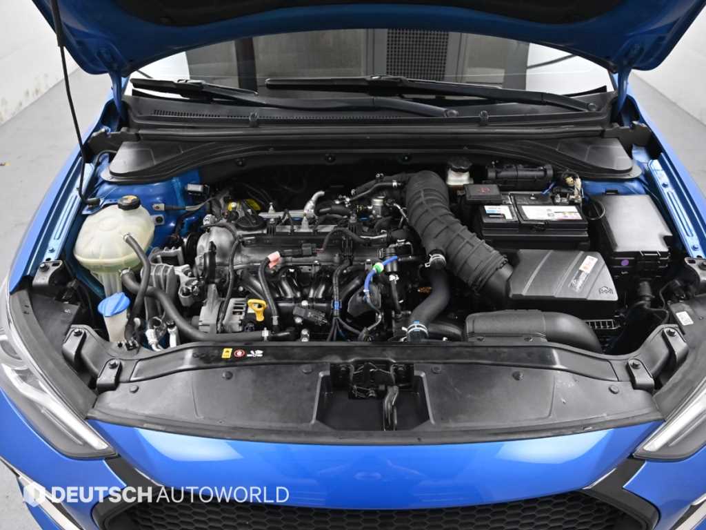 HYUNDAI Avante - Vista 6