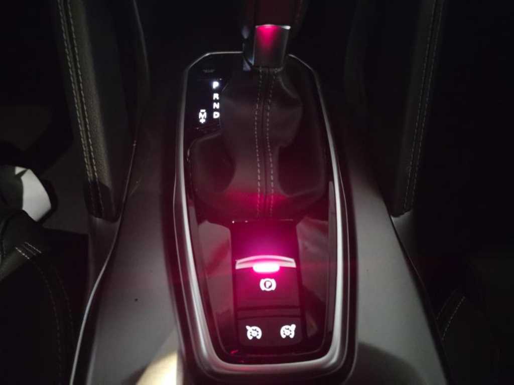 SAMSUNG QM6 - Vista 12