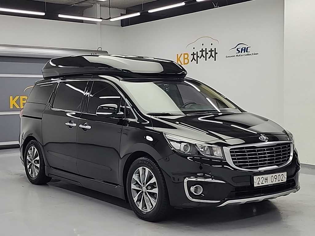 KIA Carnival - Vista 4