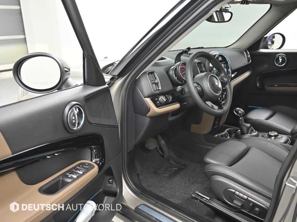 Mini Countryman - Vista 11