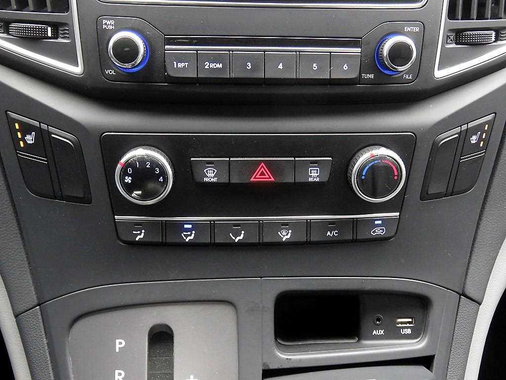 HYUNDAI Starex 2021 Blanco - Importación desde Corea - HF Imports Iquique - Foto 14