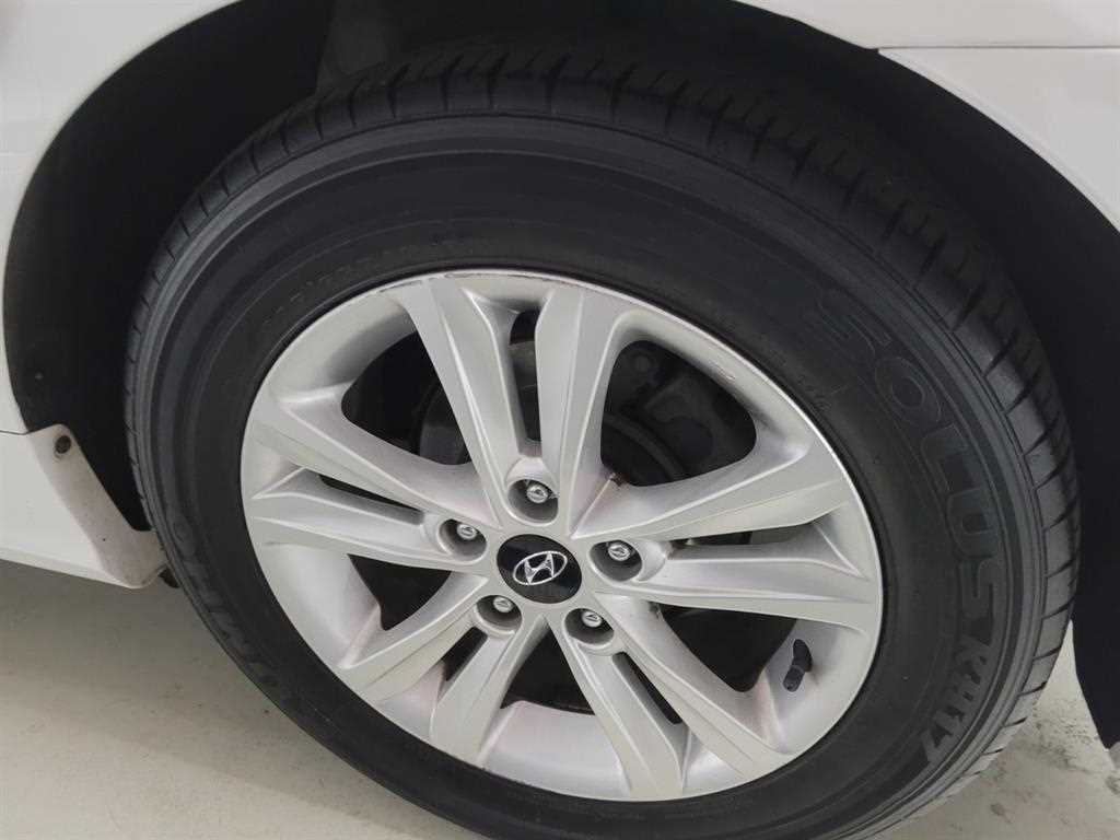 HYUNDAI Sonata 2012 Blanco - Importación desde Corea - HF Imports Iquique - Foto 19