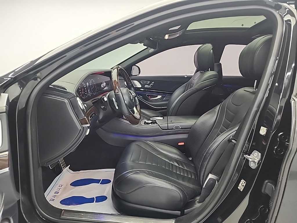 Mercedes Benz S Class - Vista 11