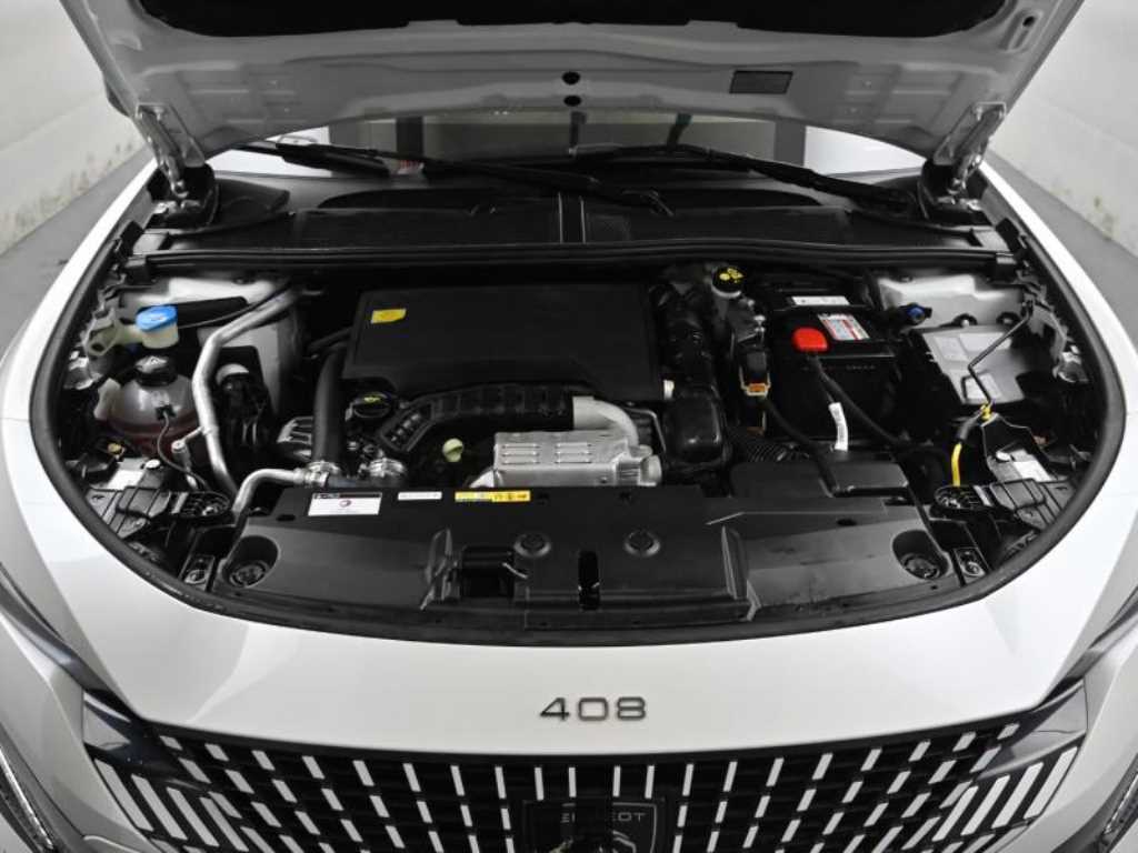 Peugeot 408 - Vista 6