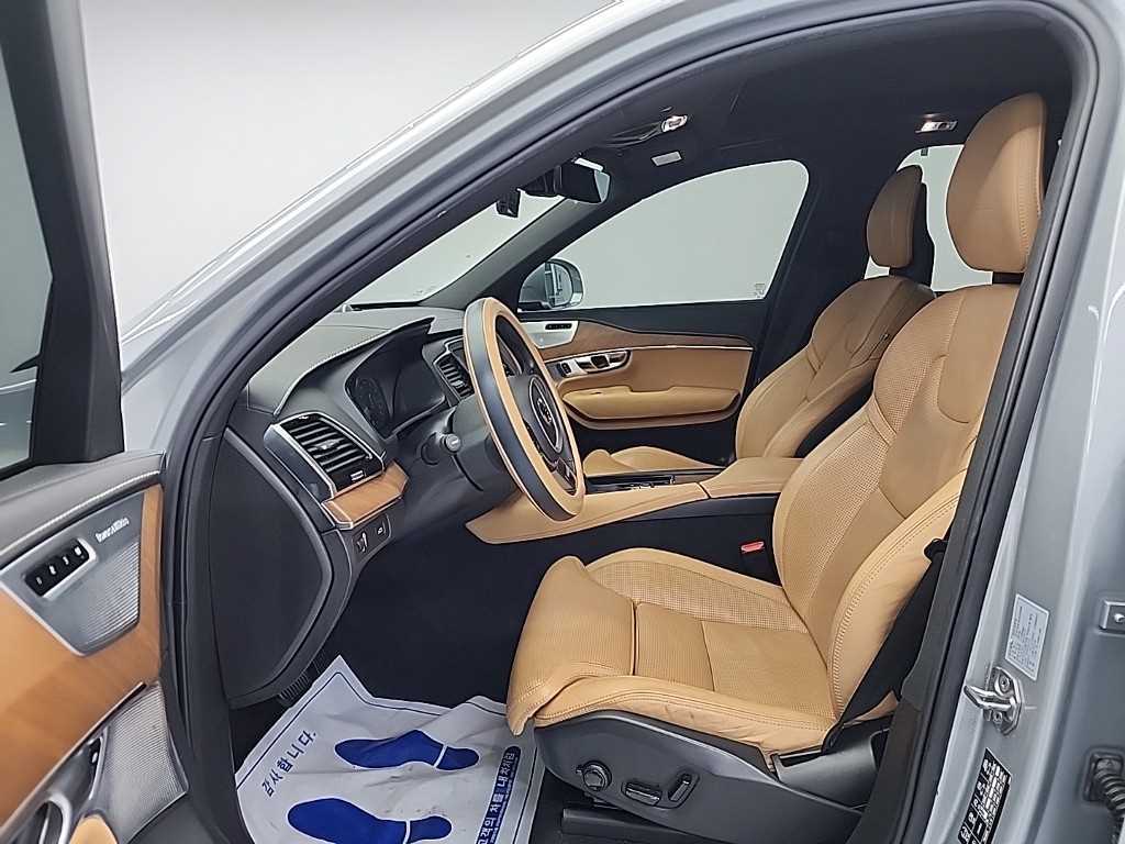 Volvo XC90 - Vista 11