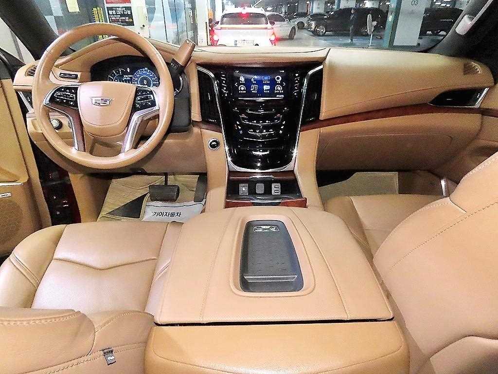 Cadillac Escalade - Vista 10