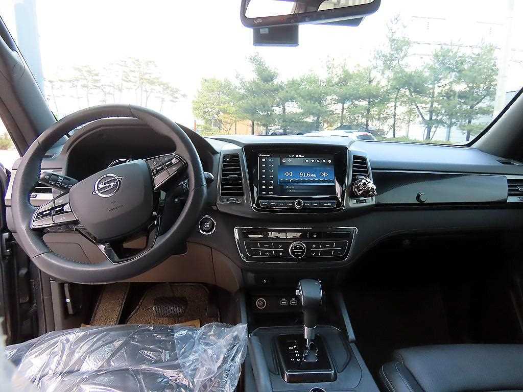 Ssangyong Rexton - Vista 7