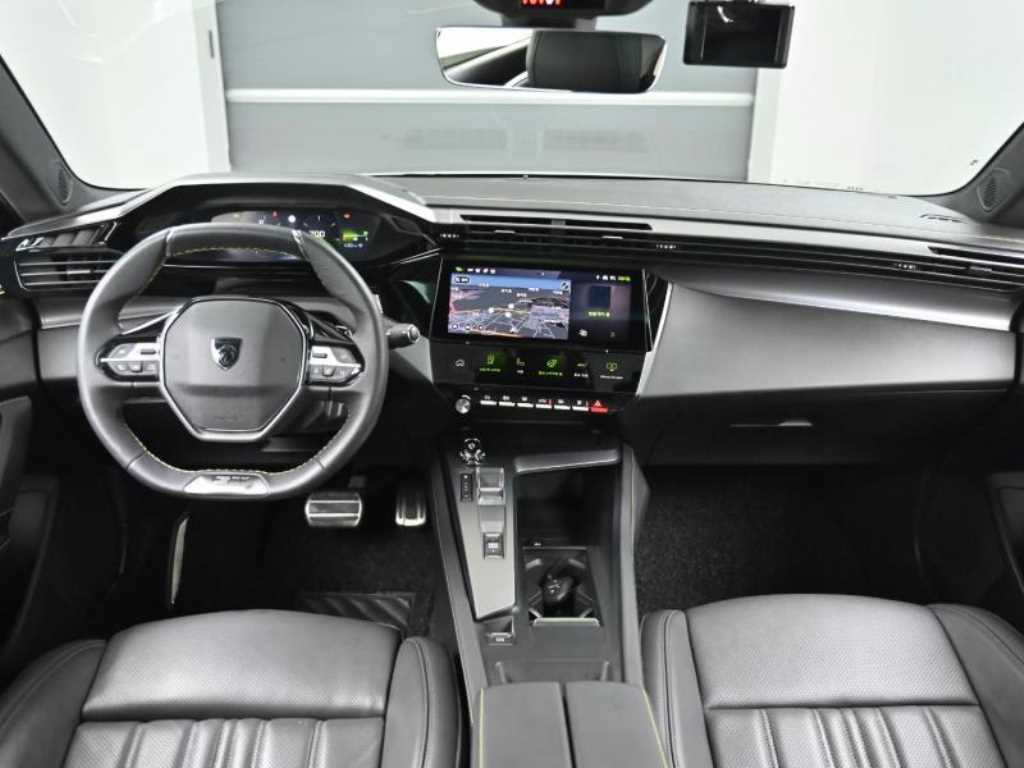 Peugeot 408 - Vista 7