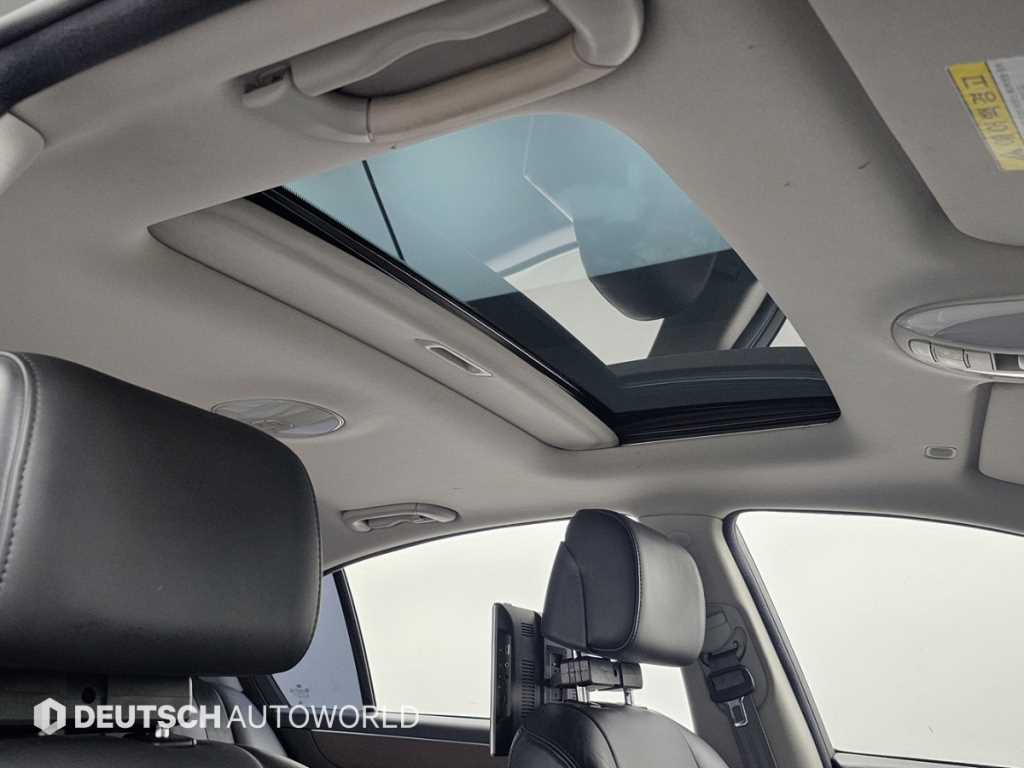 HYUNDAI Genesis 2012 Negro - Importación desde Corea - HF Imports Iquique - Foto 18