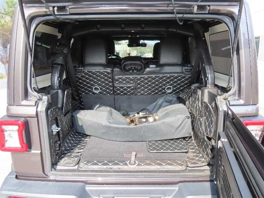 Jeep Wrangler 2019 Gris - Importación desde Corea - HF Imports Iquique - Foto 18