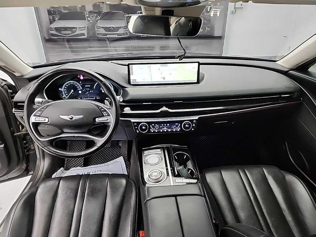 Genesis G80 - Vista 7