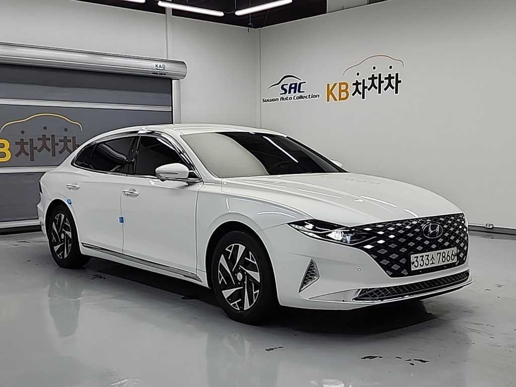 HYUNDAI Grandeur - Vista 4