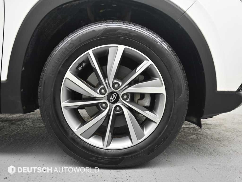 HYUNDAI Santa Fe - Vista 5