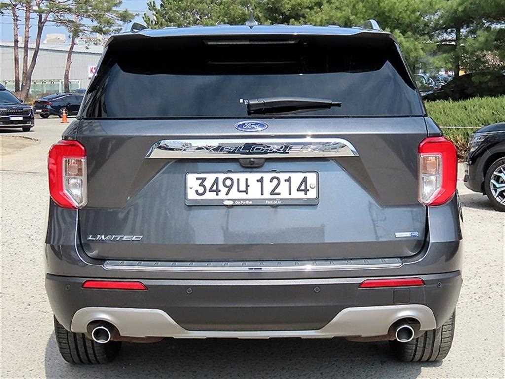 Ford Explorer - Vista 4