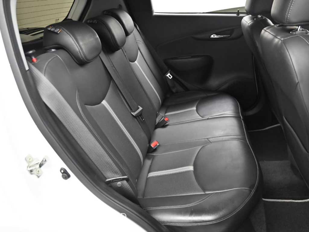 Chevrolet Spark - Vista 12