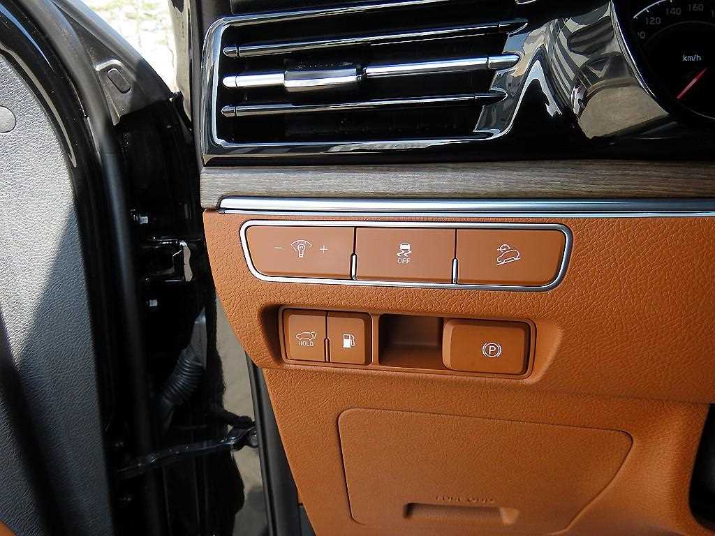 KIA Mohave - Vista 12