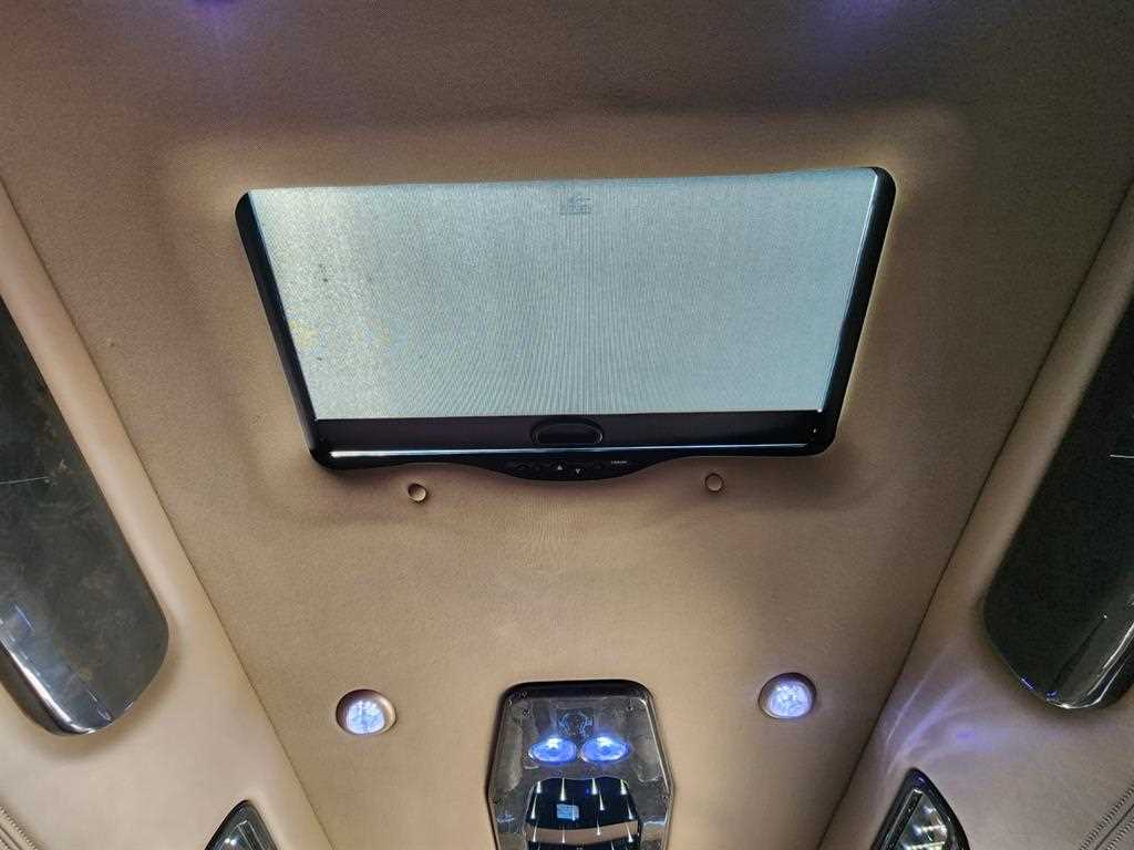 Chevrolet Express van 2014 Gold color - Importación desde Corea - HF Imports Iquique - Foto 18