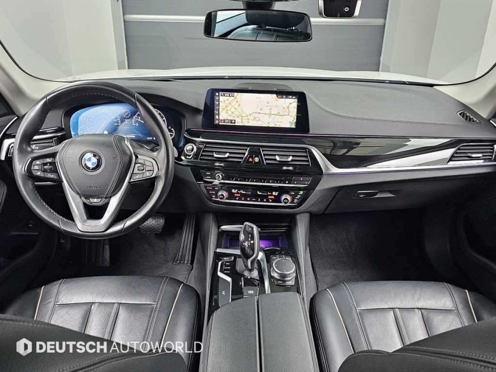 BMW 5 Series - Vista 7