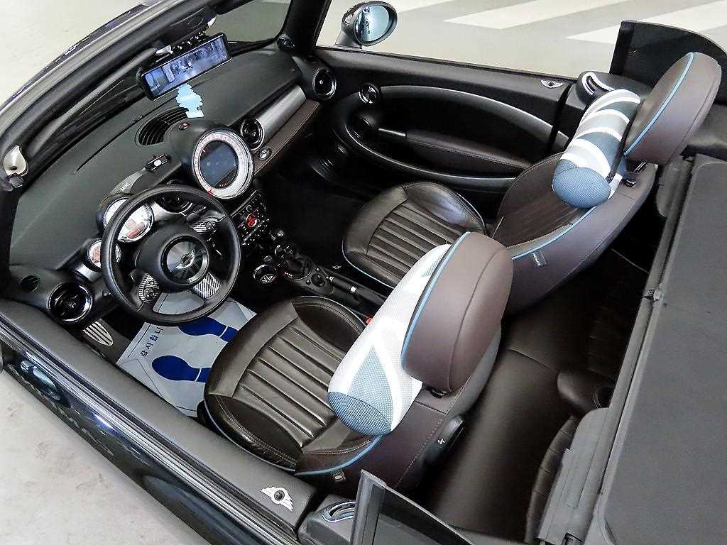Mini Cooper Convertible - Vista 10