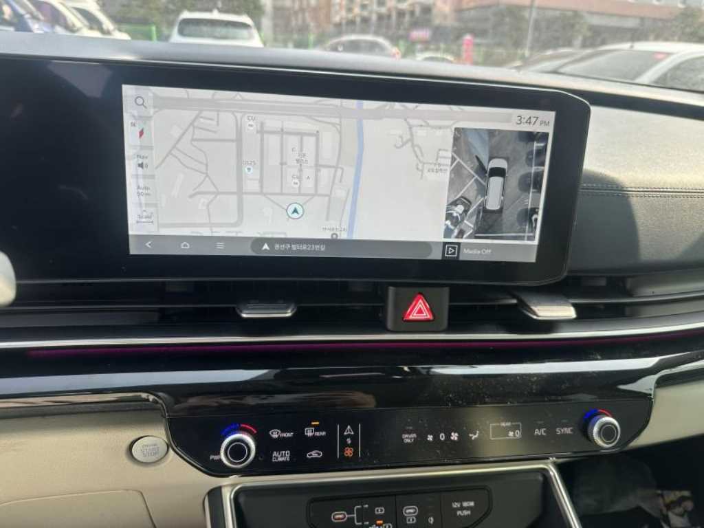 KIA Carnival - Vista 9