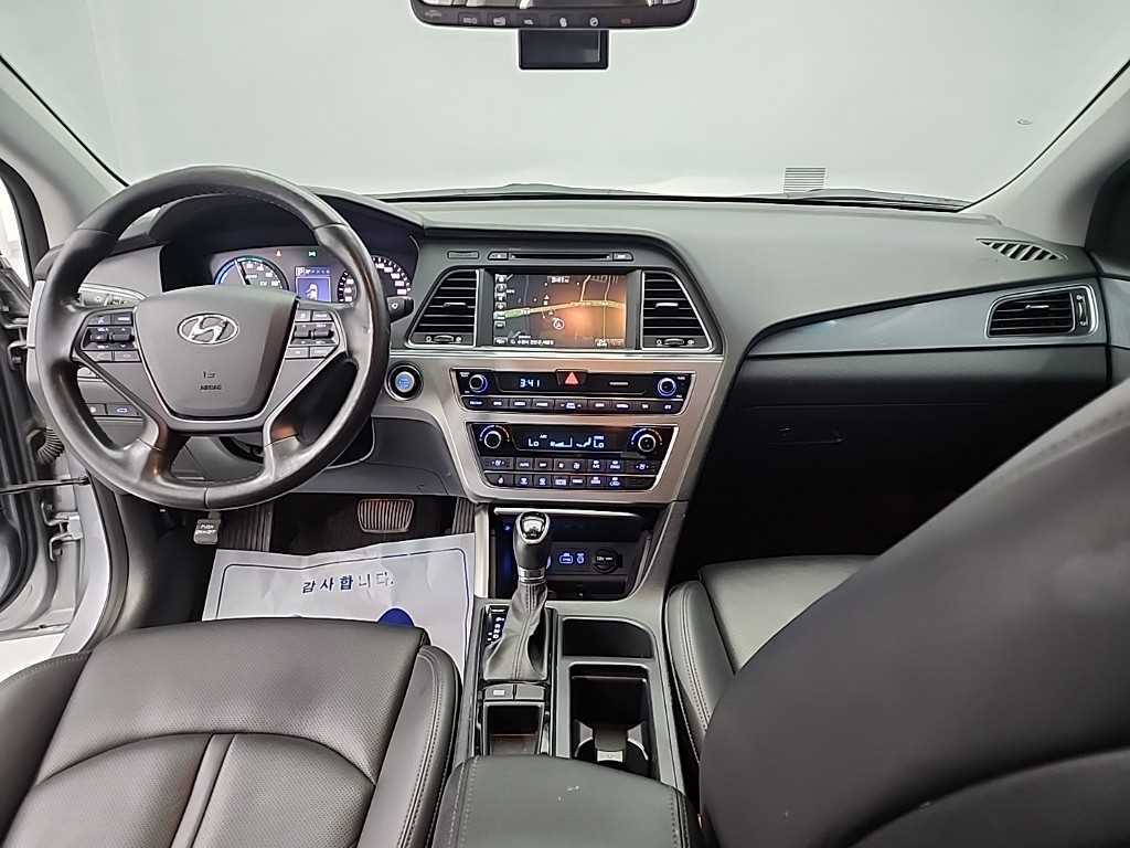 HYUNDAI Sonata - Vista 7