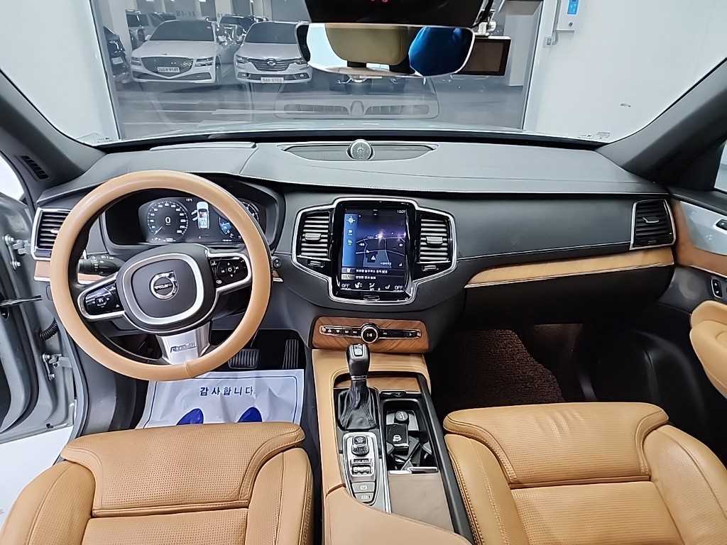 Volvo XC90 - Vista 7